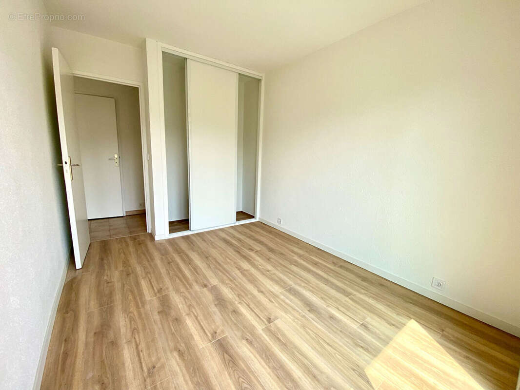 Appartement à MOUGINS