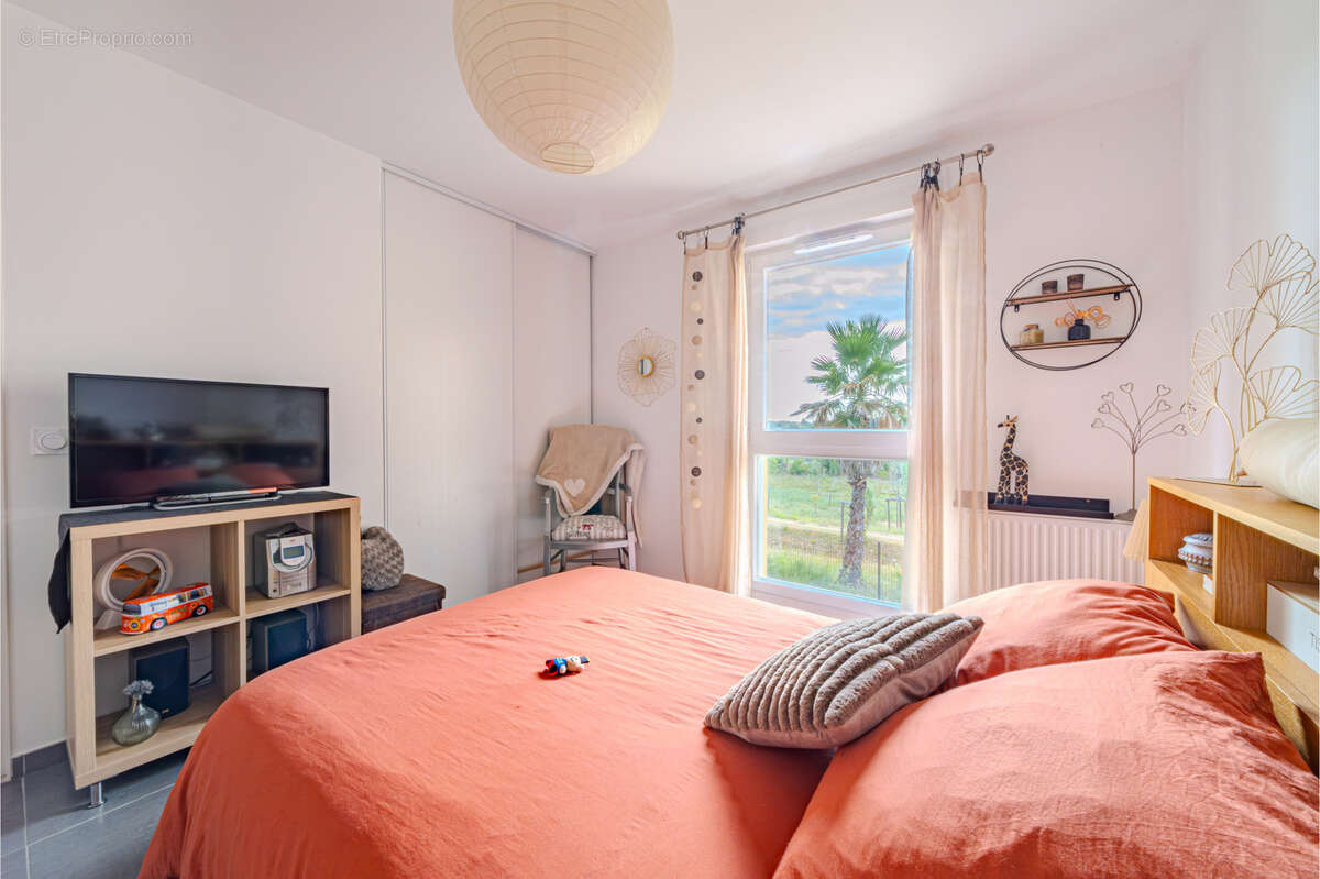 Appartement à JUVIGNAC