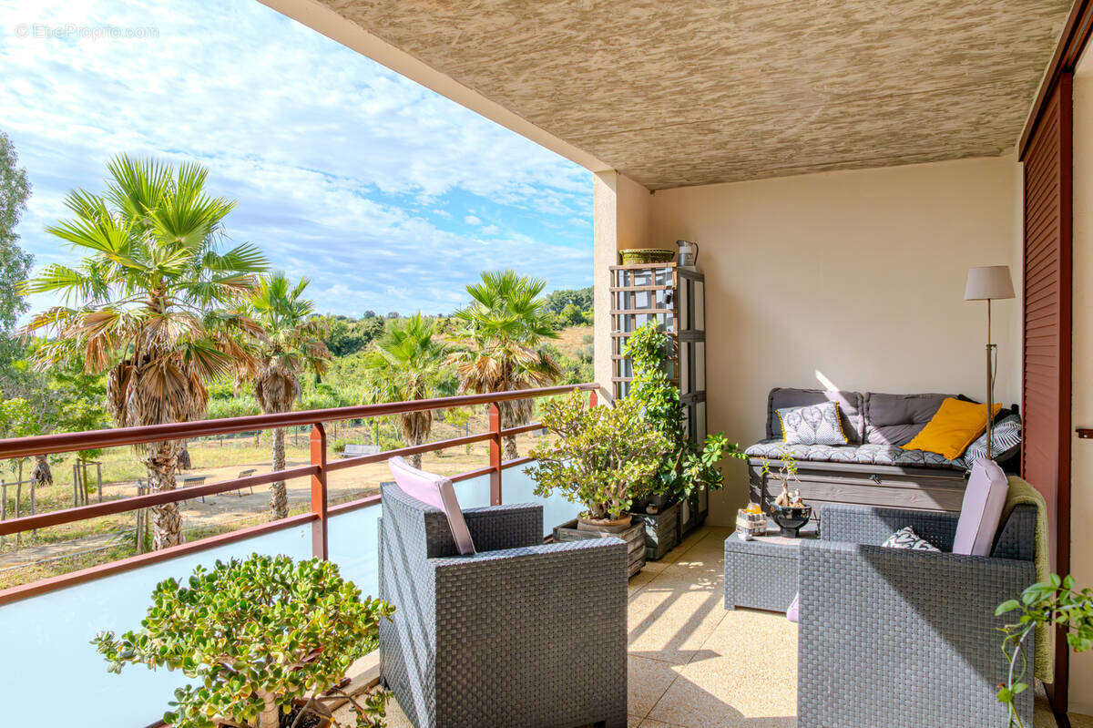 Appartement à JUVIGNAC