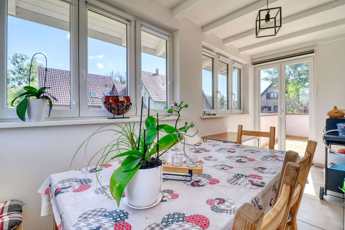 Maison à WEYERSHEIM