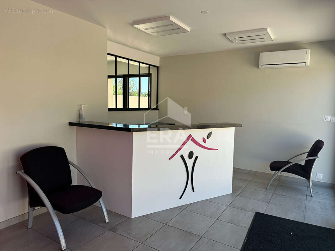 Autre à SAINT-MAXIMIN-LA-SAINTE-BAUME