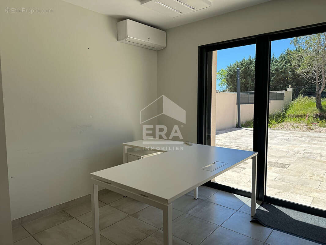 Autre à SAINT-MAXIMIN-LA-SAINTE-BAUME