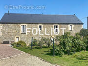 Maison à TROIS-MONTS