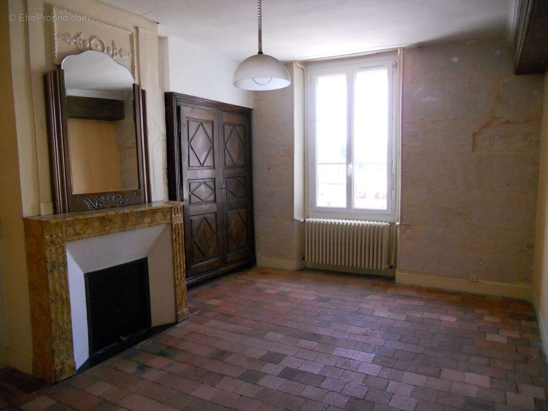 Appartement à AUTHON-DU-PERCHE