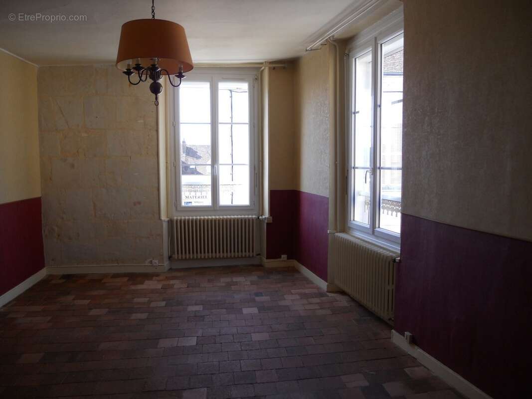 Appartement à AUTHON-DU-PERCHE