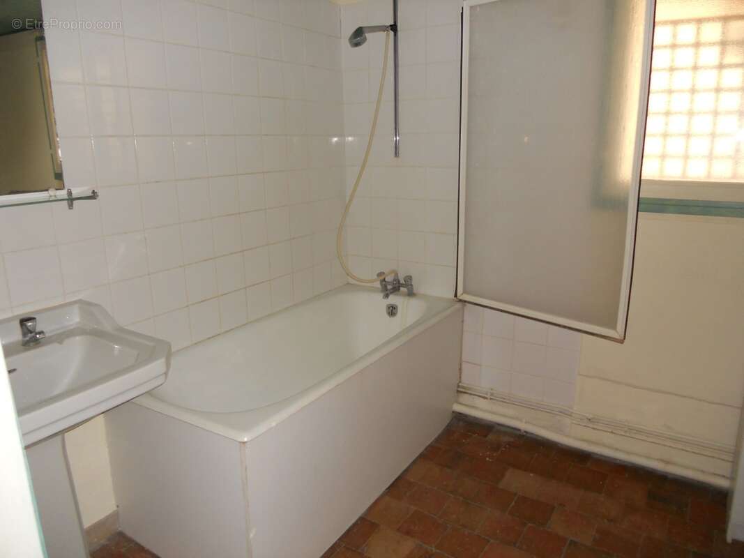 Appartement à AUTHON-DU-PERCHE