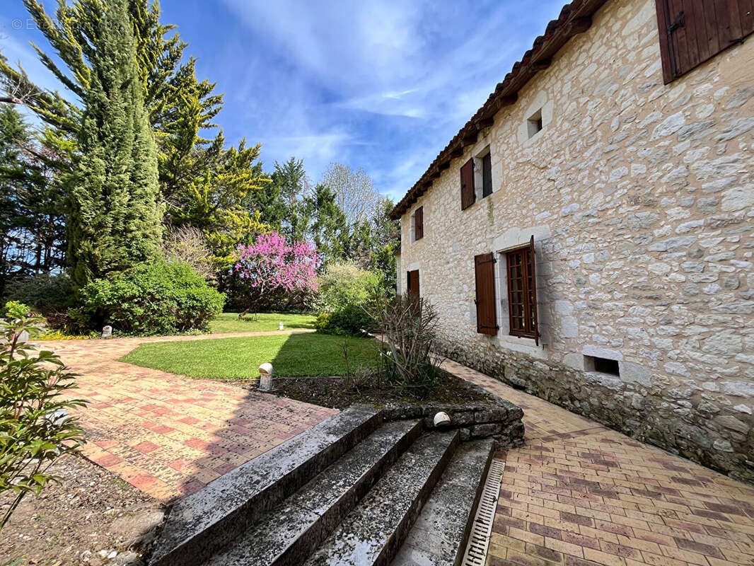 Maison à MONFLANQUIN