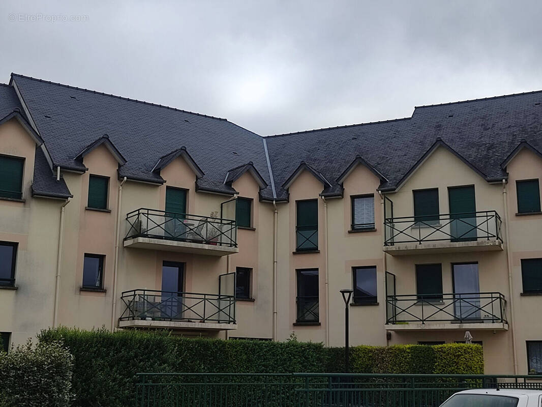 Appartement à COMBOURG