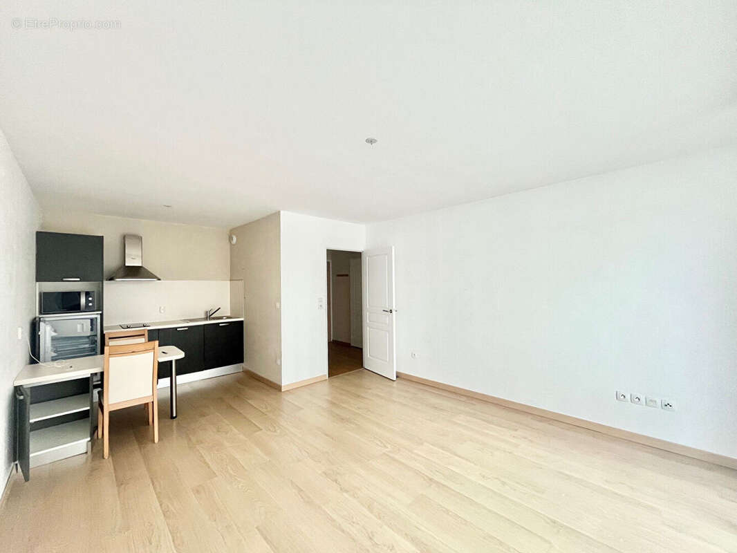 Appartement à COURSEULLES-SUR-MER