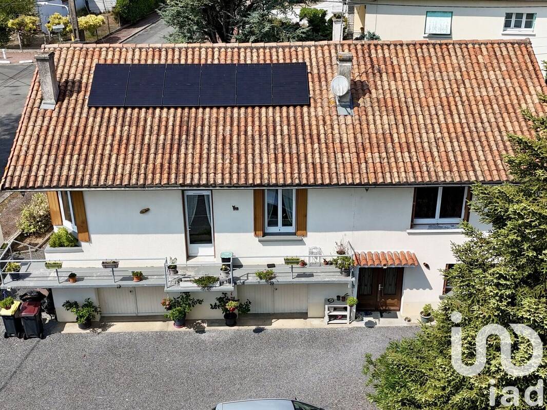 Photo 1 - Maison à LA COURONNE