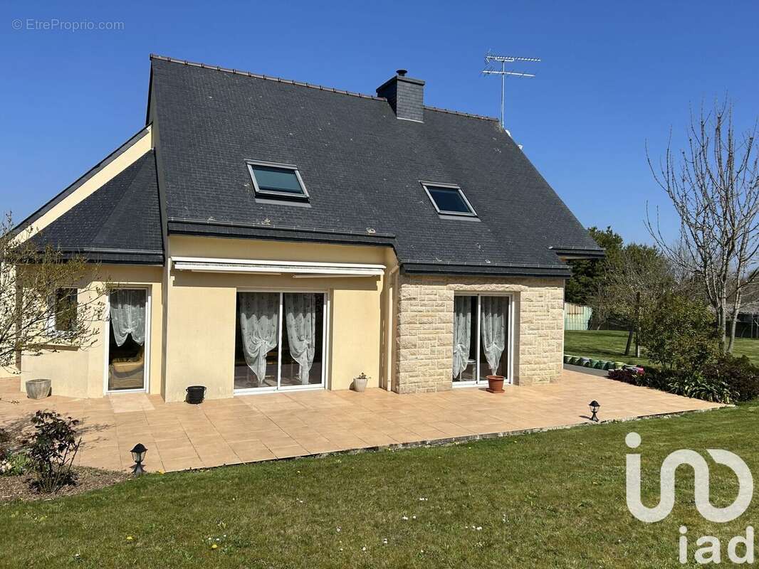 Photo 2 - Maison à GOUDELIN