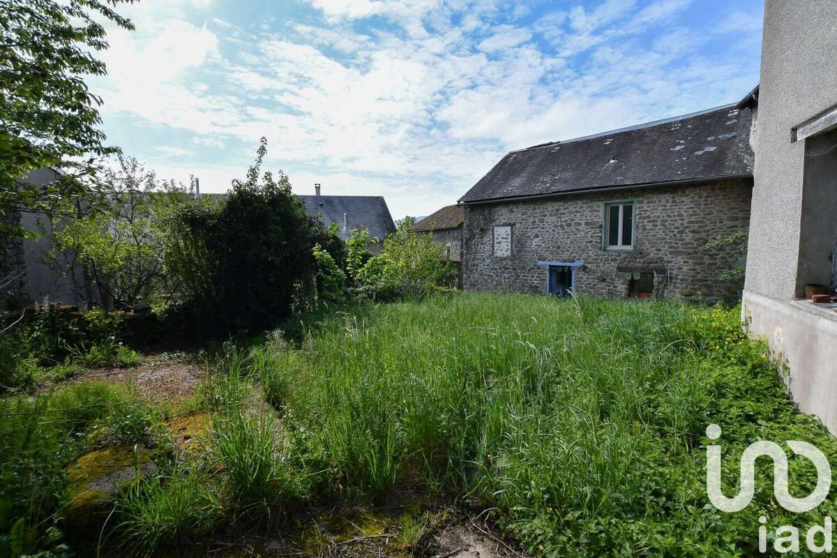 Photo 2 - Maison à BERSAC-SUR-RIVALIER