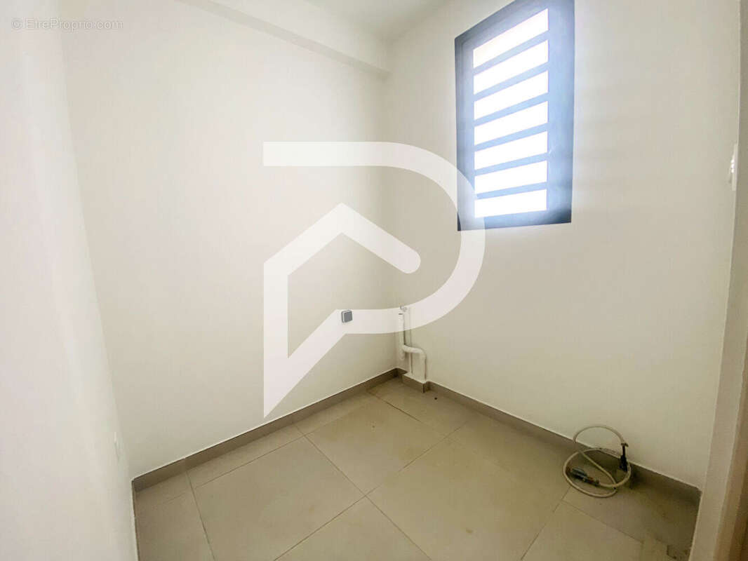 Maison à PETITE-ILE