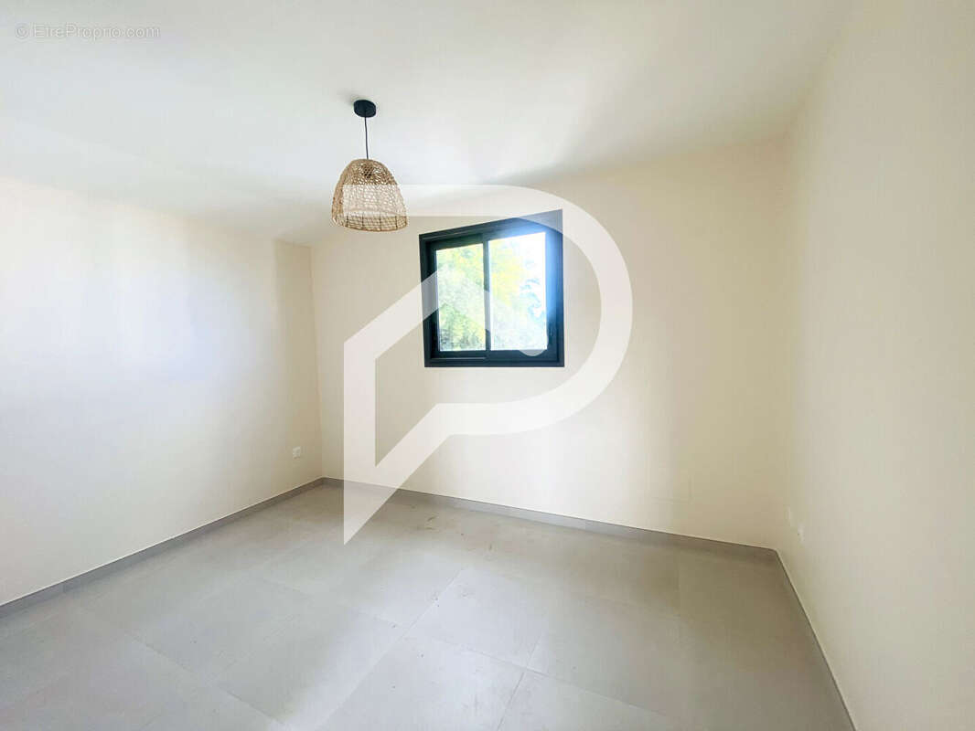 Maison à PETITE-ILE