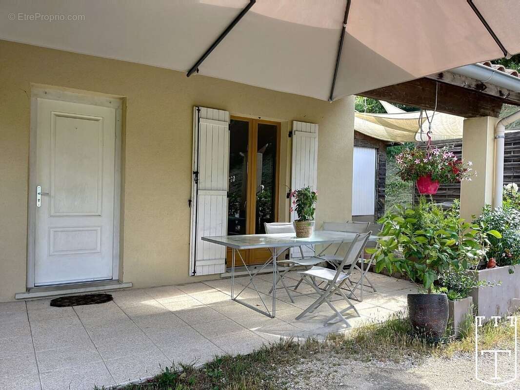 Maison à VALLON-PONT-D&#039;ARC