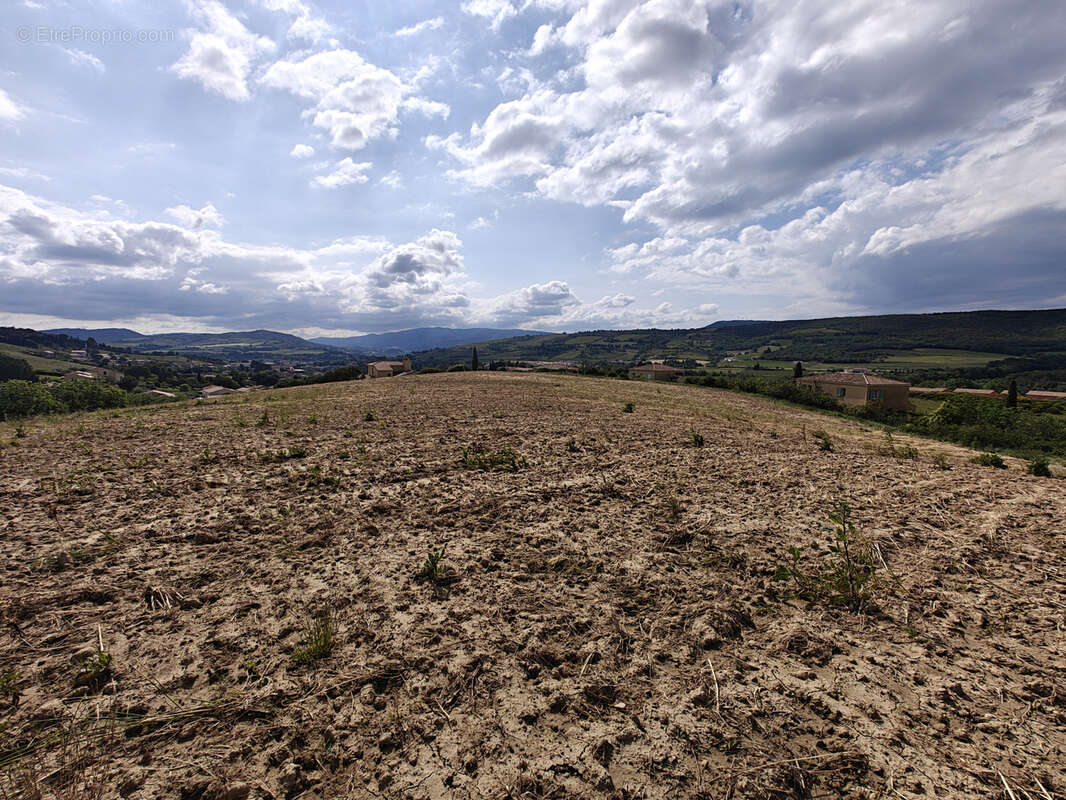 Terrain à LIMOUX