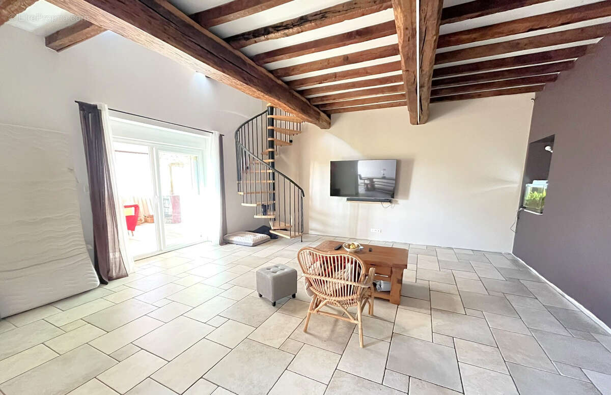 Maison à SAINT-DIDIER-SUR-CHALARONNE