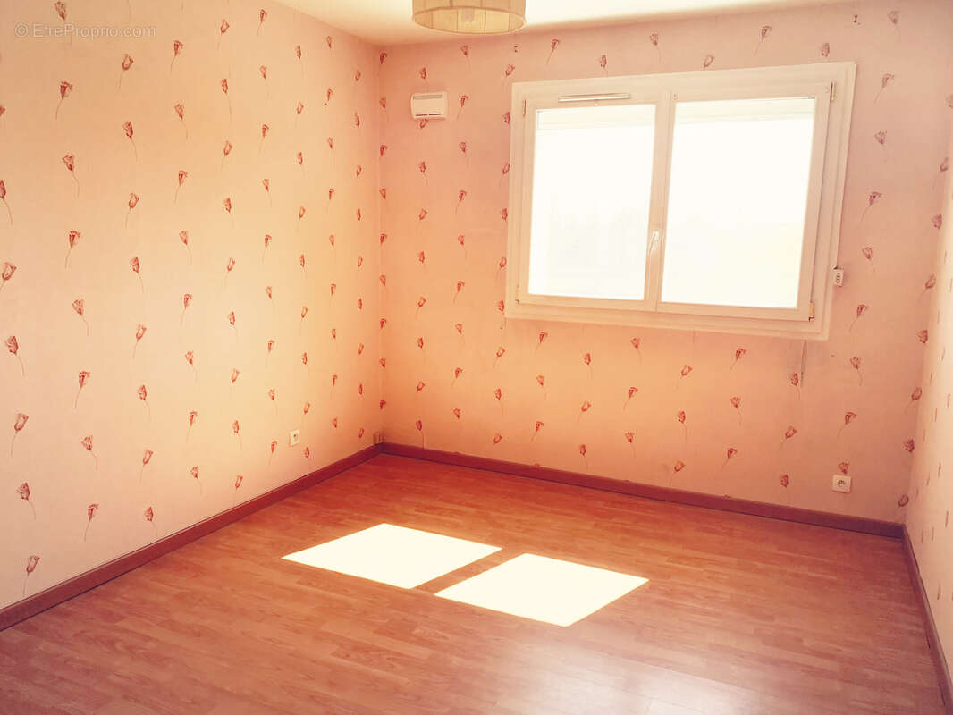 Appartement à ESSEY-LES-NANCY