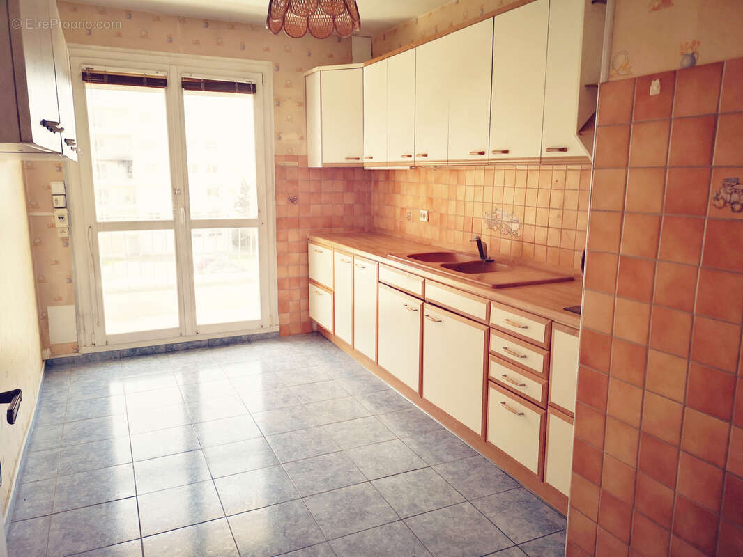 Appartement à ESSEY-LES-NANCY