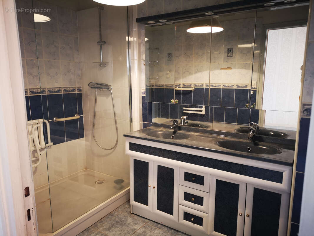 Appartement à ESSEY-LES-NANCY