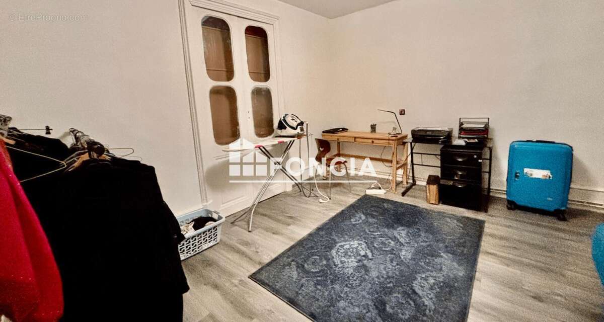 Appartement à LE TEIL