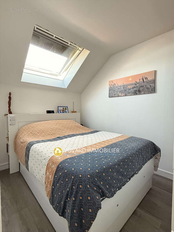 Appartement à EZANVILLE