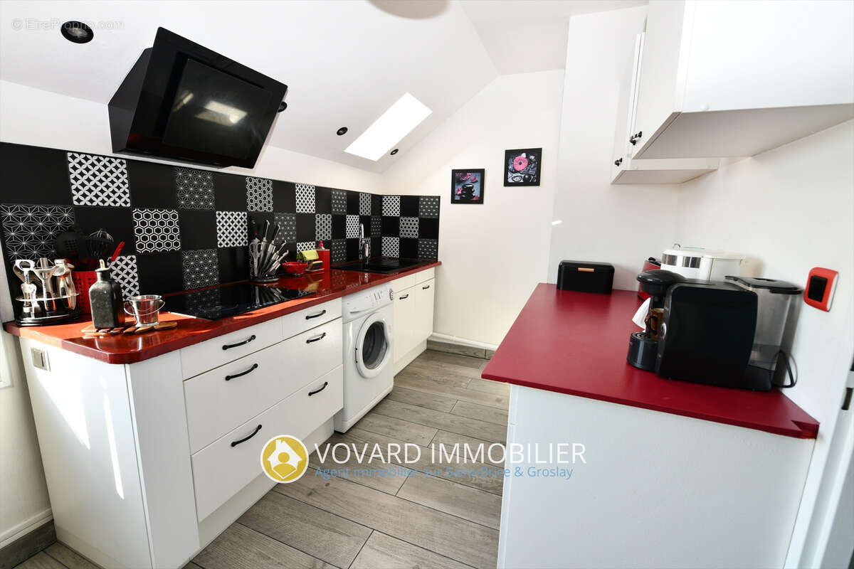 Appartement à EZANVILLE