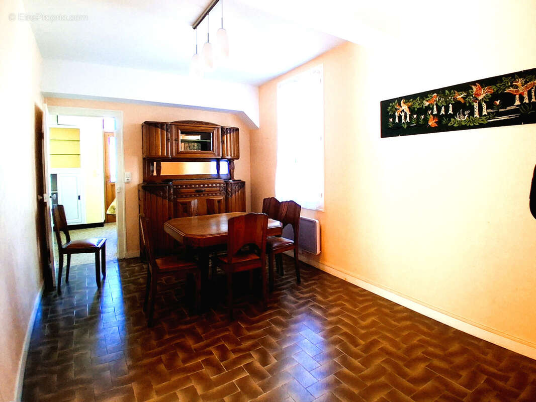 Maison à PIERREFITTE-ES-BOIS