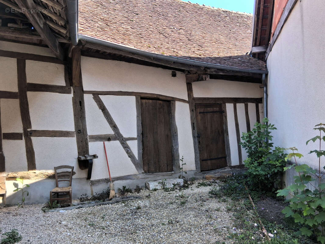 Maison à PIERREFITTE-ES-BOIS