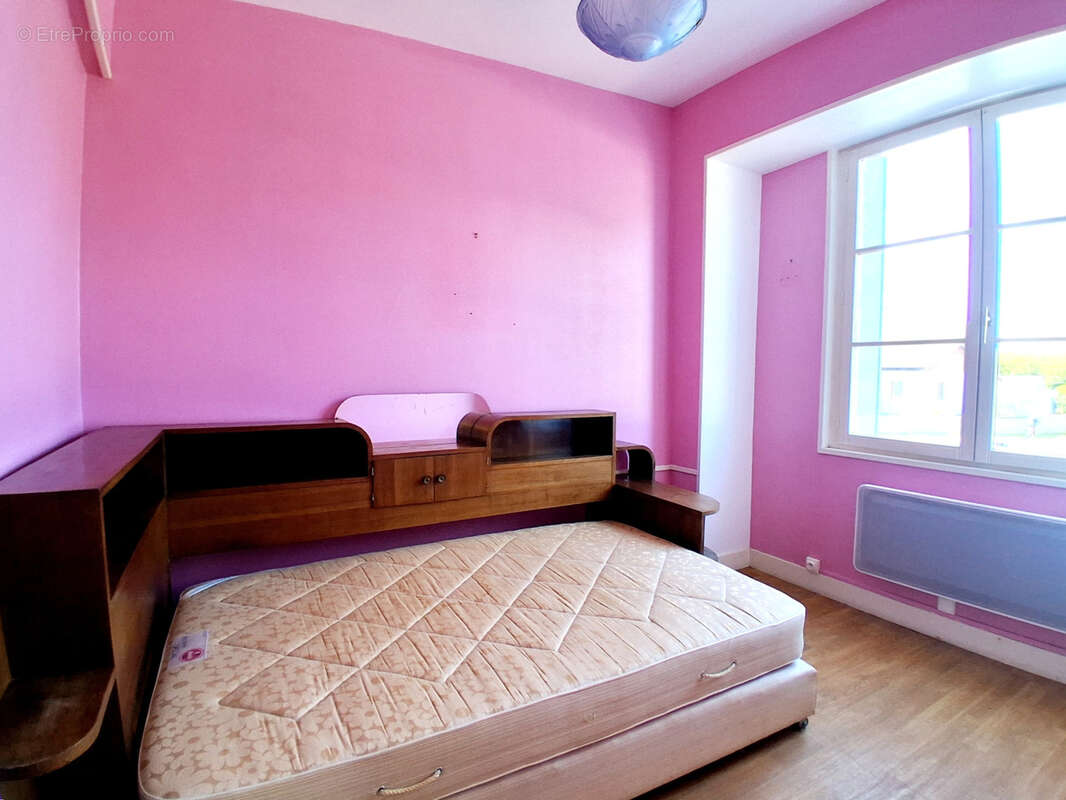 Maison à PIERREFITTE-ES-BOIS