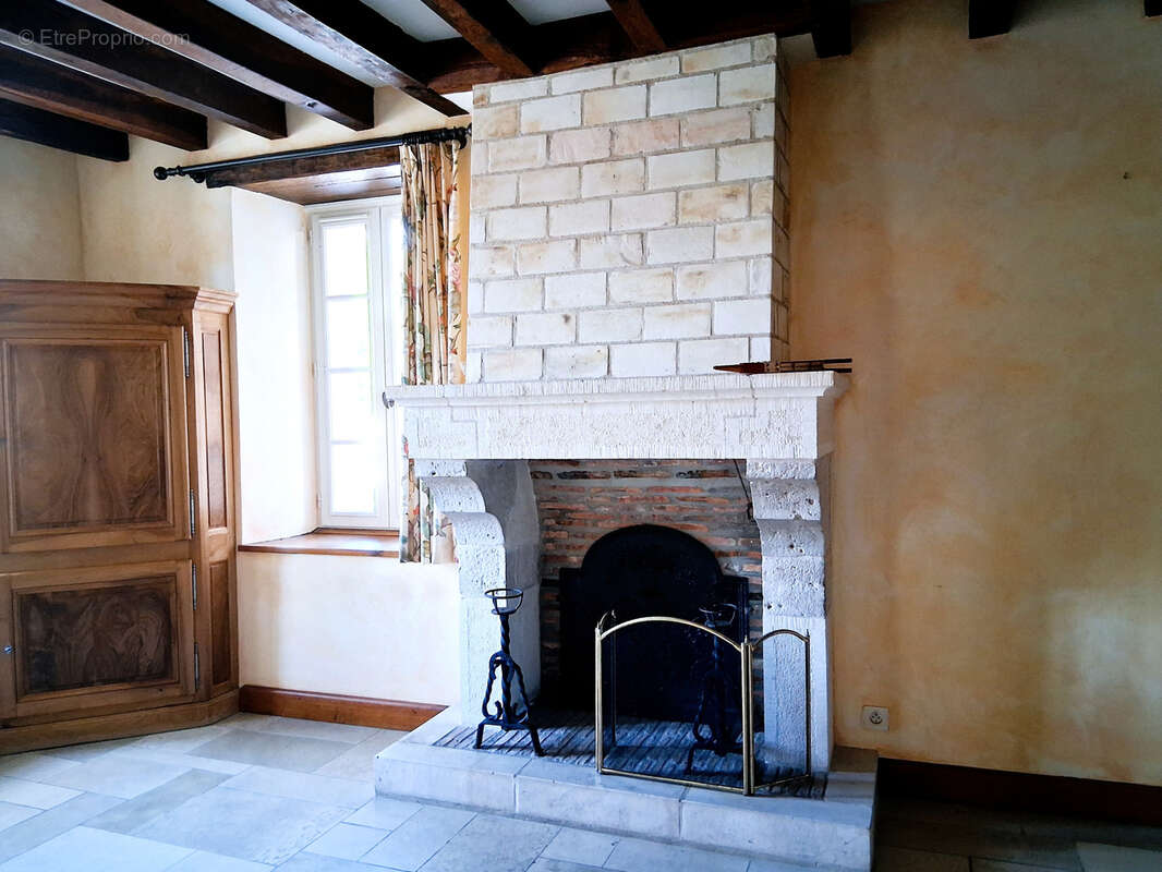 Maison à PIERREFITTE-ES-BOIS