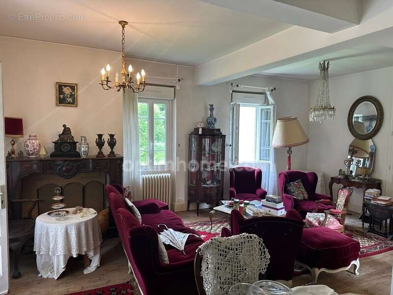 Maison à CAZAUBON