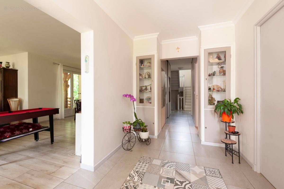 Maison à SAINT-PIERRE-DU-MONT