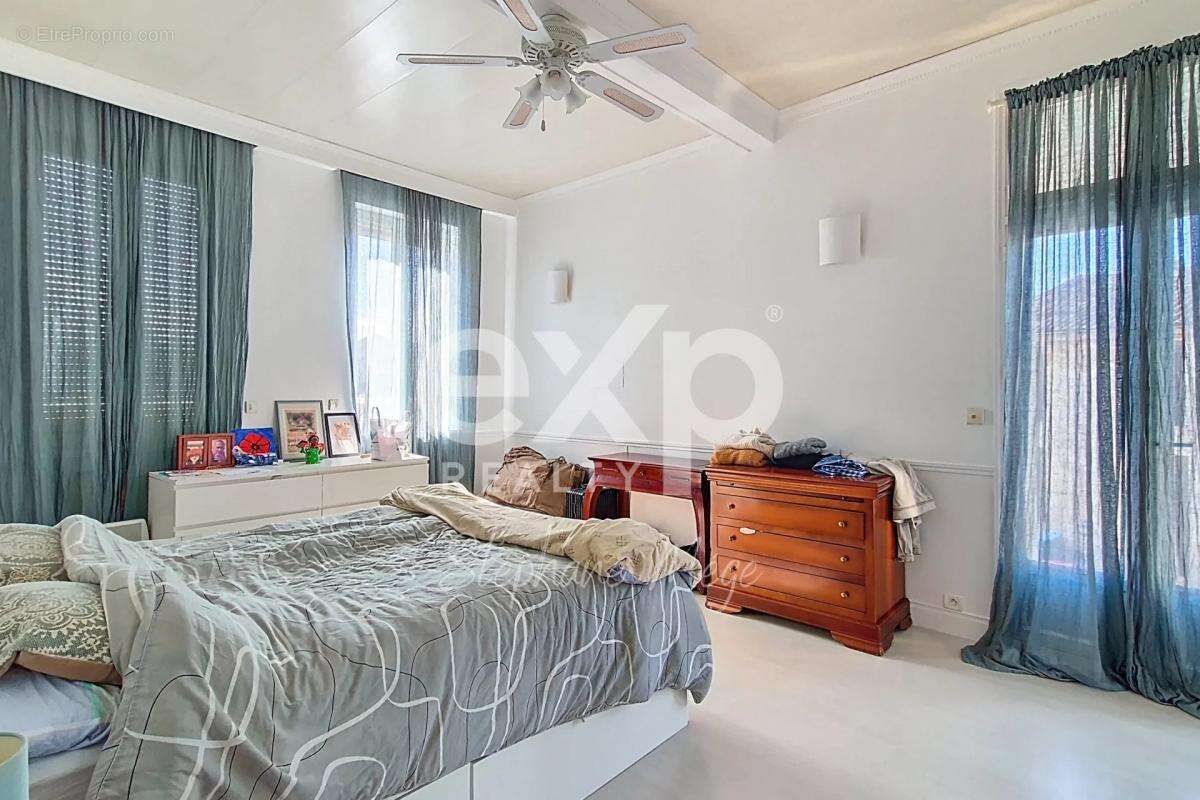 Maison à CASTELNAU-DE-MEDOC