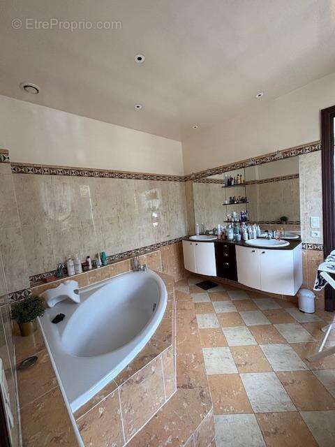 Appartement à CHANTILLY