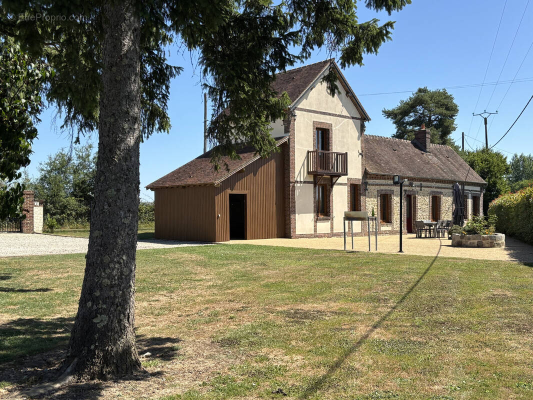 Maison à MOULINS-LA-MARCHE