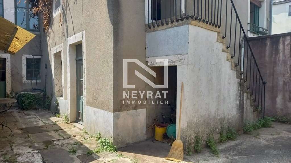 Maison à ARNAY-LE-DUC