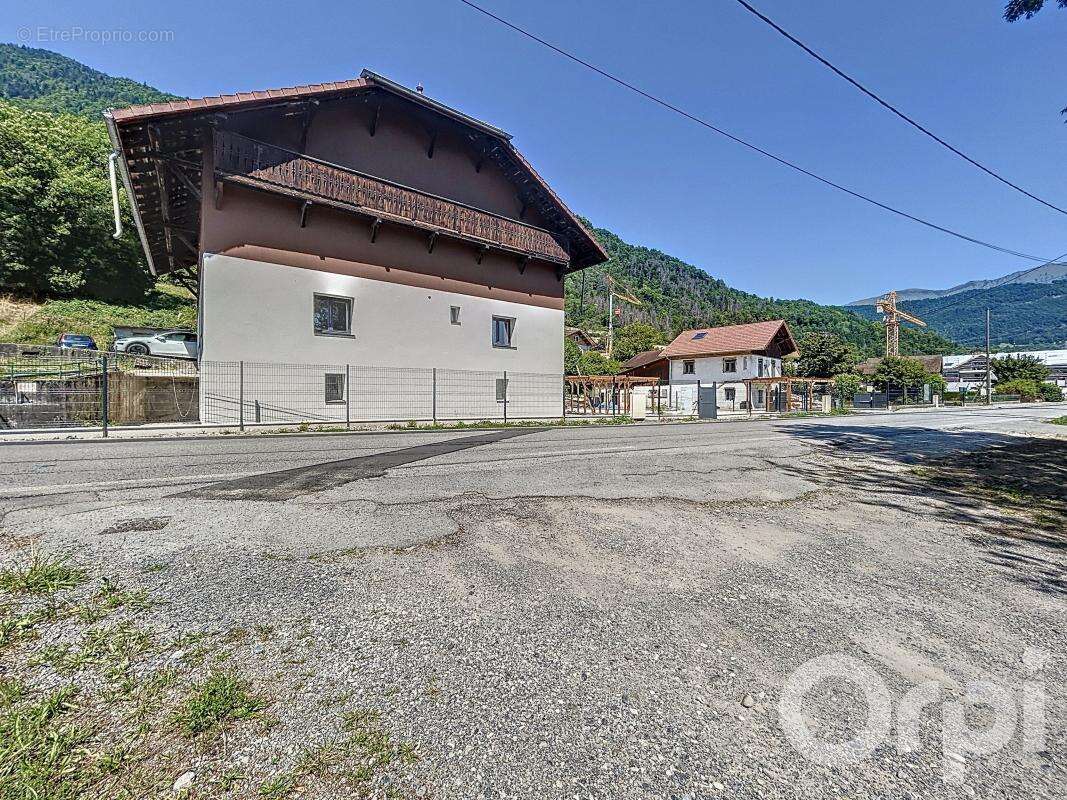 Appartement à MARIGNIER