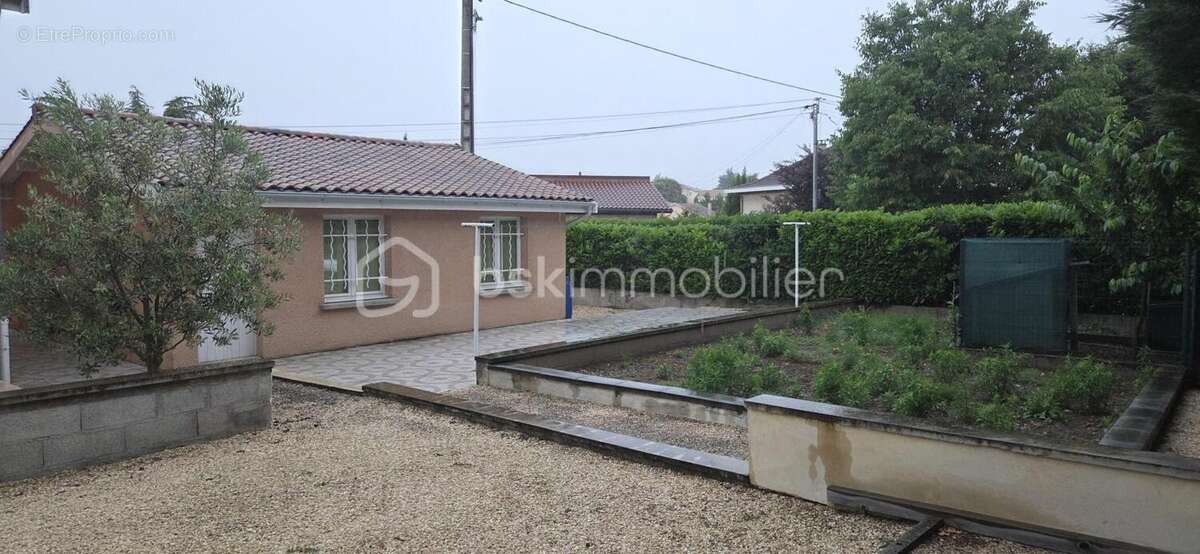 Maison à LE PEAGE-DE-ROUSSILLON