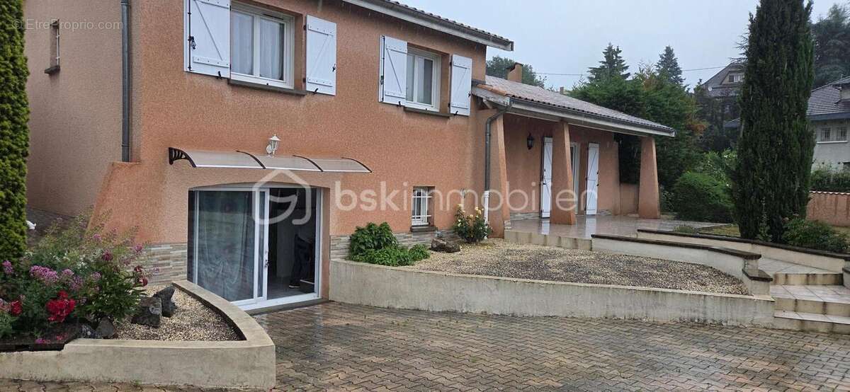 Maison à LE PEAGE-DE-ROUSSILLON