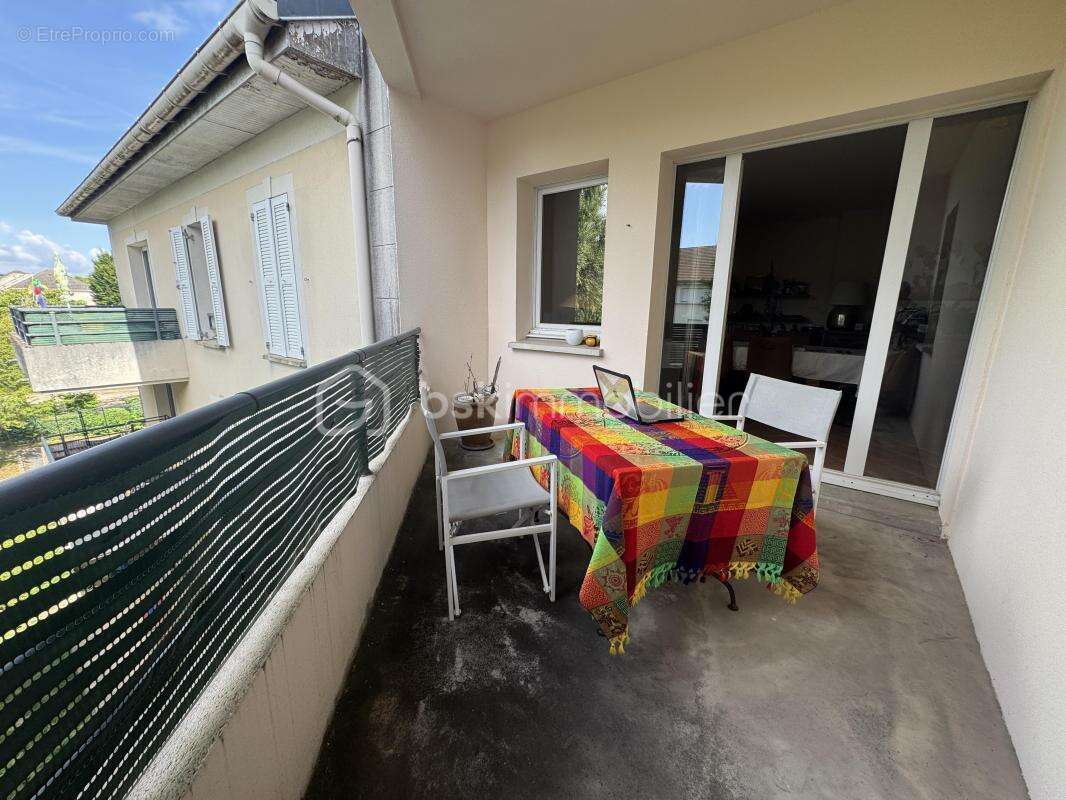 Appartement à MAGNY-LE-HONGRE