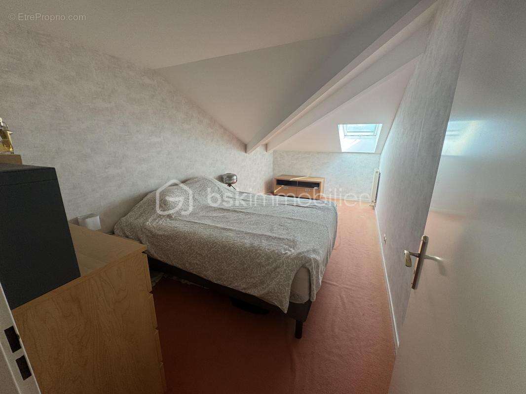 Appartement à MAGNY-LE-HONGRE