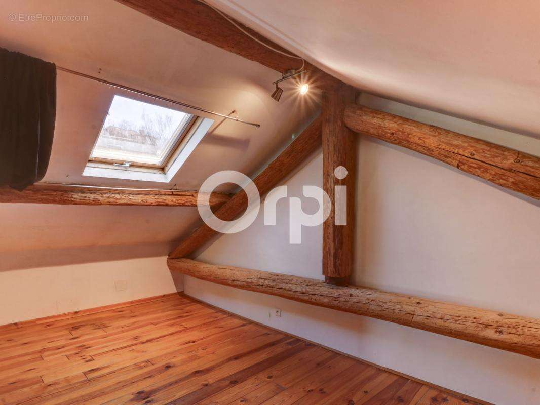 Appartement à FAYENCE