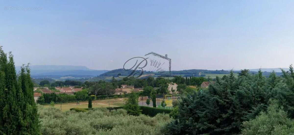 Maison à LA MOTTE-D&#039;AIGUES