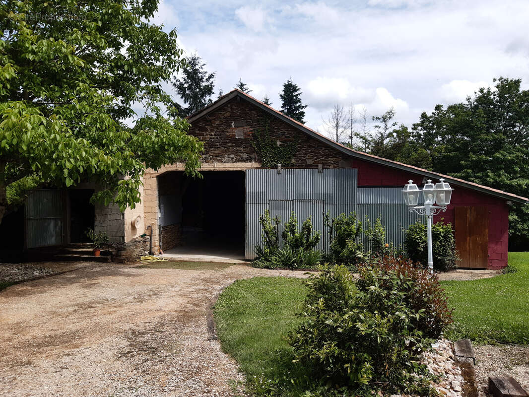 Maison à FRAYSSINHES