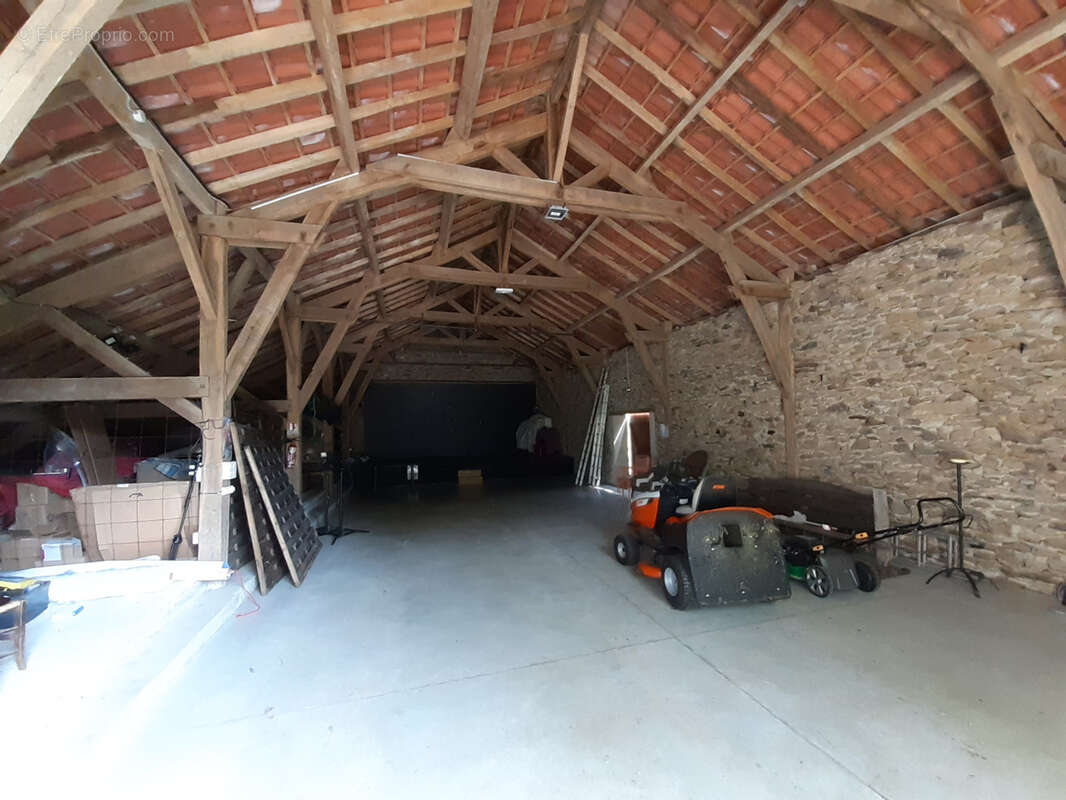 Maison à FRAYSSINHES