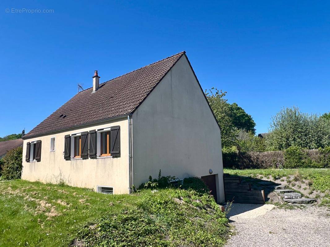 Maison à MONDOUBLEAU