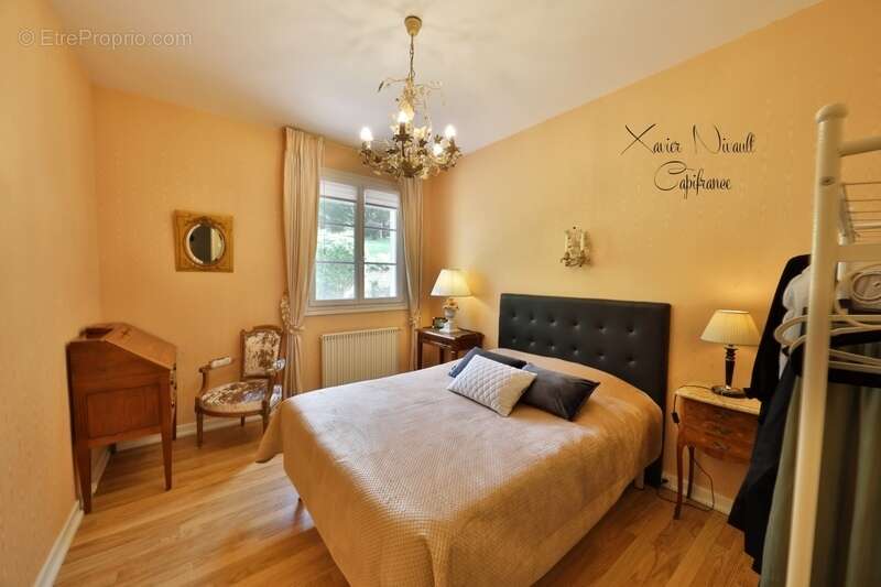 Maison à LA ROCHE-VINEUSE