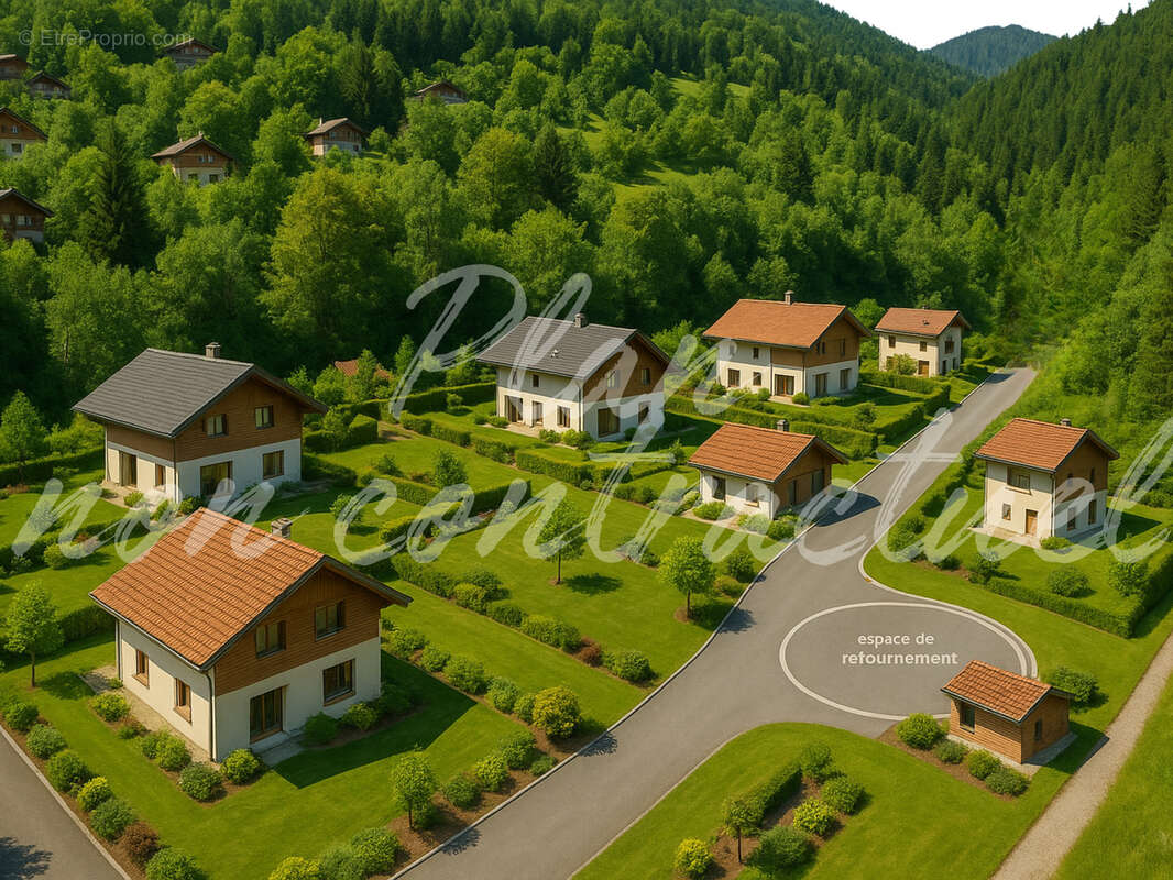 Terrain à SAINT-MICHEL-DE-CHAILLOL