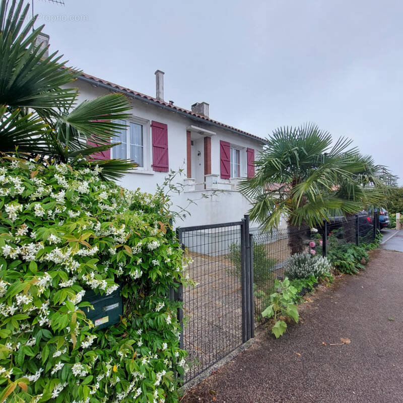 Maison à L&#039;HERBERGEMENT